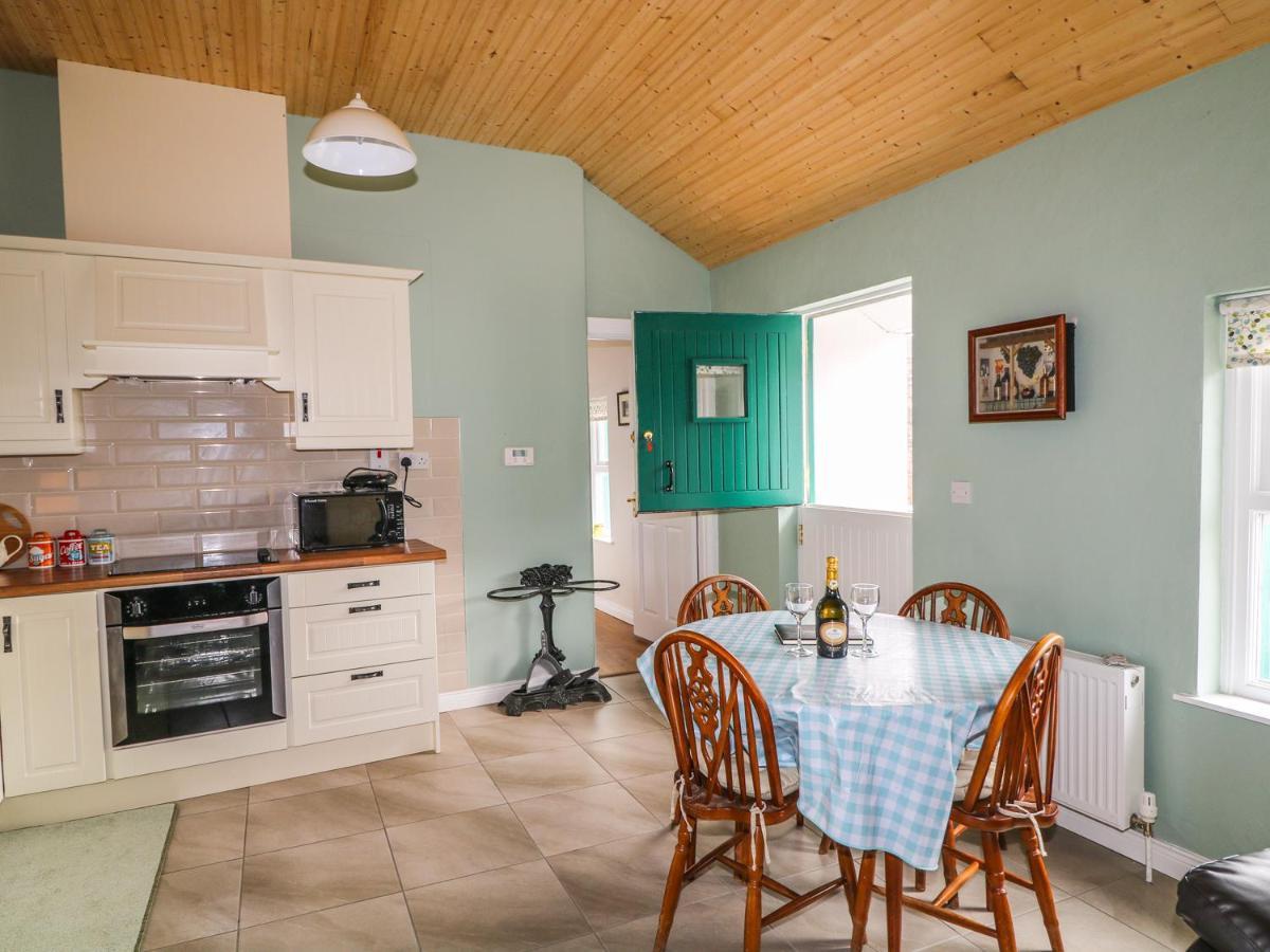 Pat White'S Cottage Rostrevor Dış mekan fotoğraf